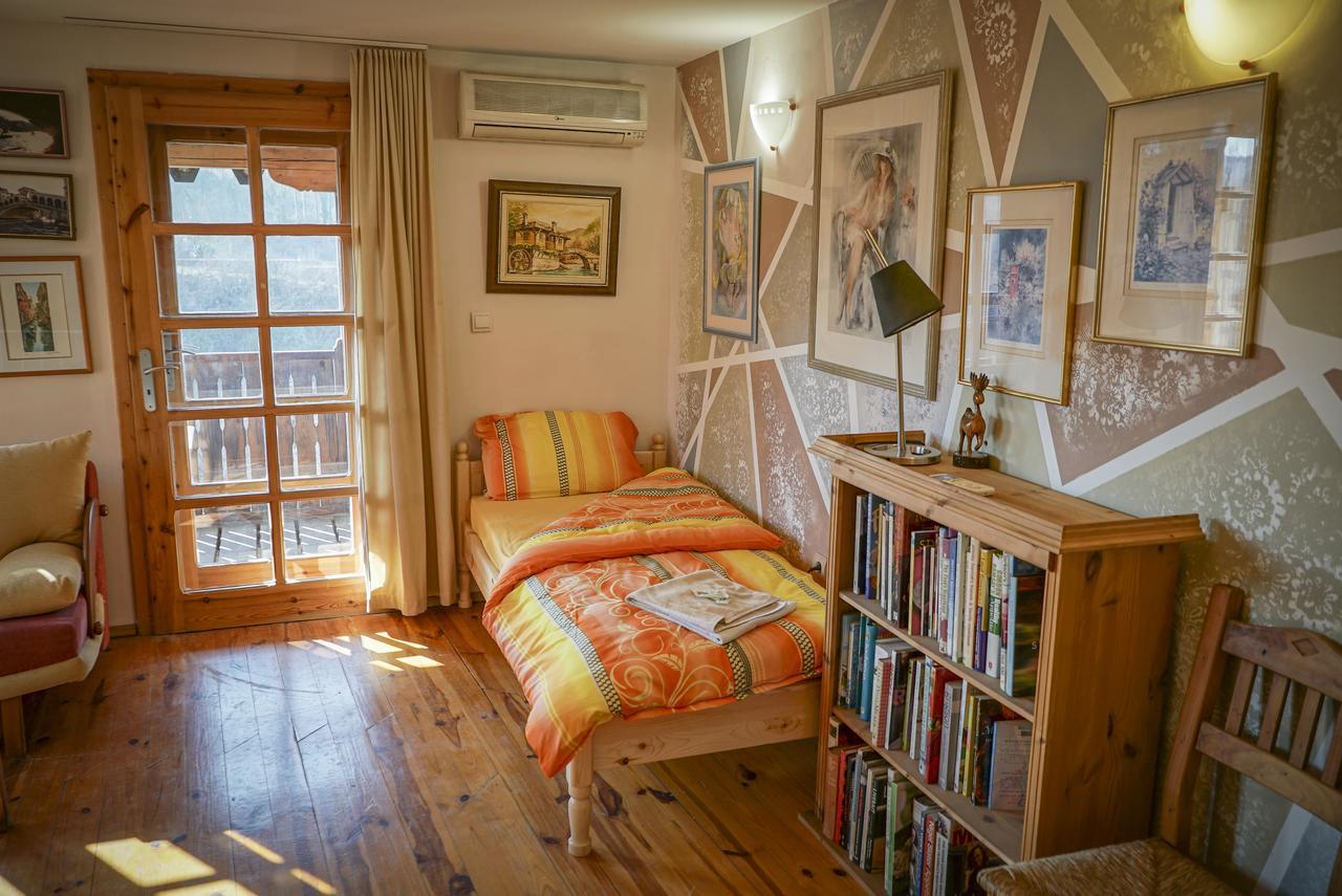 Rooster House Hotel Veliko Tarnovo Ngoại thất bức ảnh