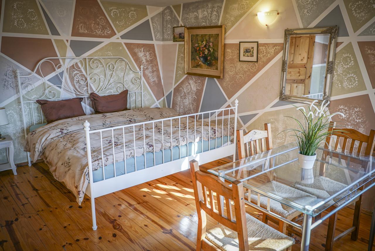 Rooster House Hotel Veliko Tarnovo Ngoại thất bức ảnh