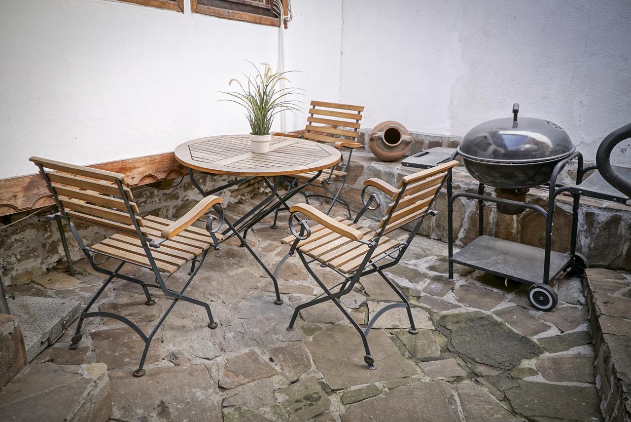 Rooster House Hotel Veliko Tarnovo Ngoại thất bức ảnh