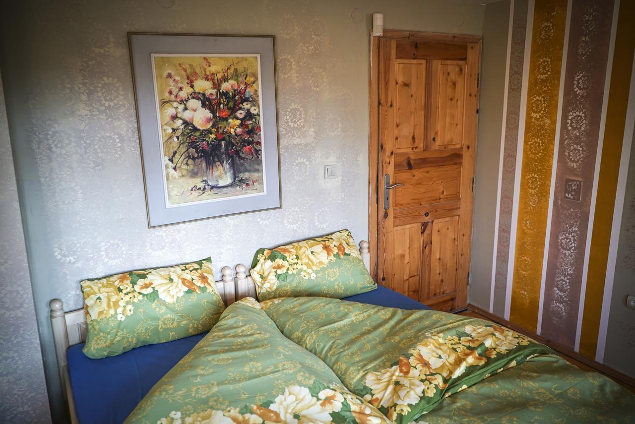 Rooster House Hotel Veliko Tarnovo Ngoại thất bức ảnh