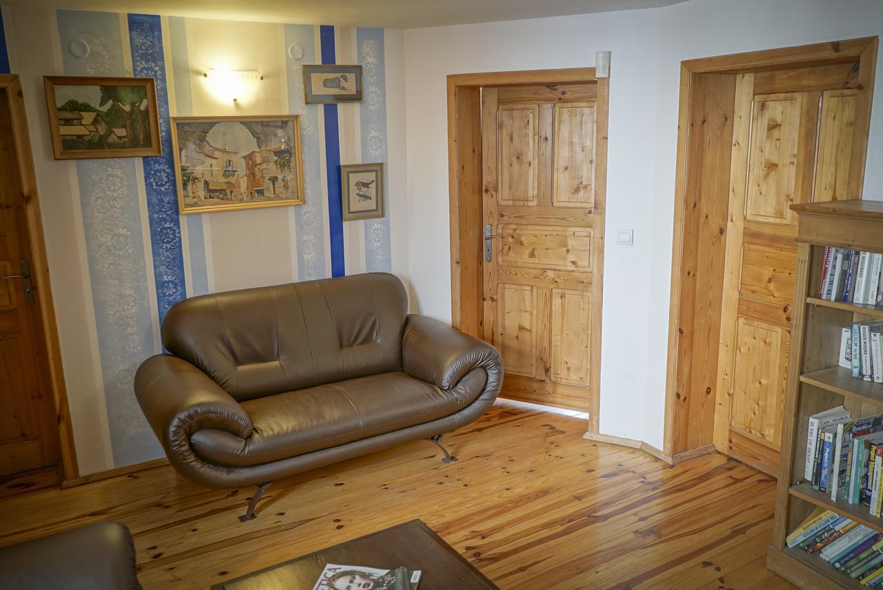 Rooster House Hotel Veliko Tarnovo Ngoại thất bức ảnh