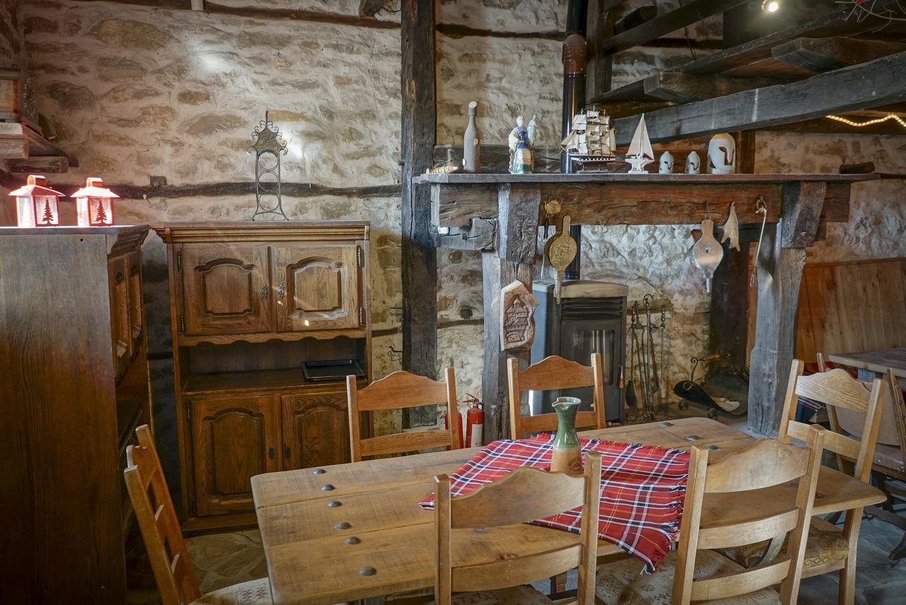 Rooster House Hotel Veliko Tarnovo Ngoại thất bức ảnh