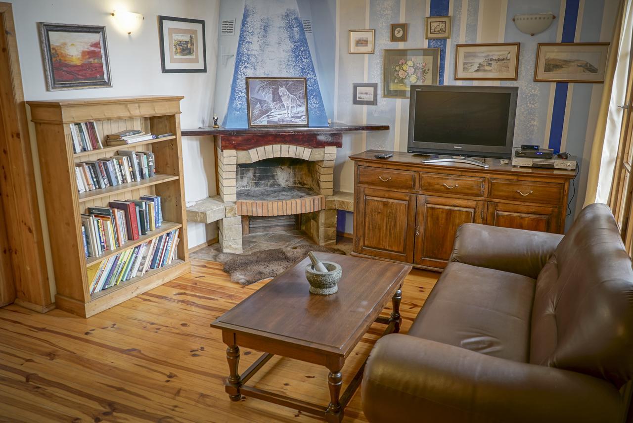 Rooster House Hotel Veliko Tarnovo Ngoại thất bức ảnh